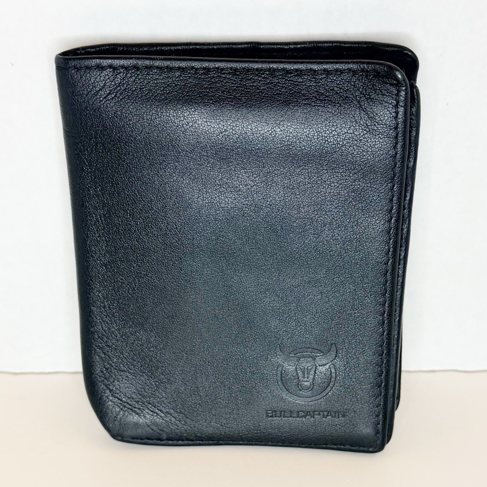 Bull Captain Classic Black Soft Leather Men's Wallet with Bill and Card Storage